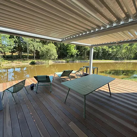 Maison Bord D'etang De Peche Prive * Augignac