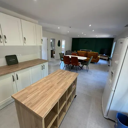 Holiday home Maison Bord D'etang De Peche Prive